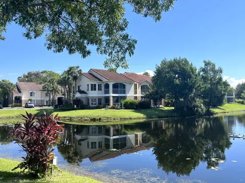 815 W Boynton Beach Blvd #6-206, Boynton Beach, FL 33426