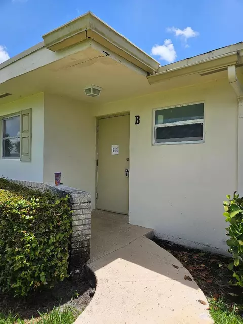 2824 Crosley Dr E #B, West Palm Beach, FL 33415