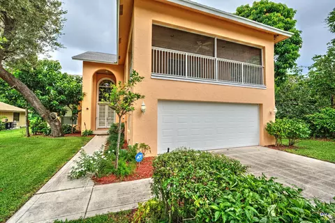 2555 Prosperity Oaks Ct, Palm Beach Gardens, FL 33410