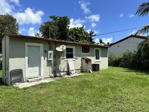 2336 NW 13th Ct, Fort Lauderdale, FL 33311