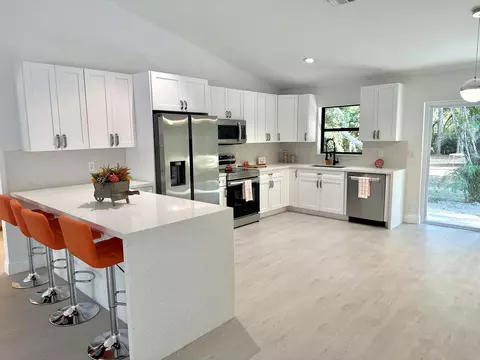 16114 66th Ct N, Loxahatchee, FL 33470