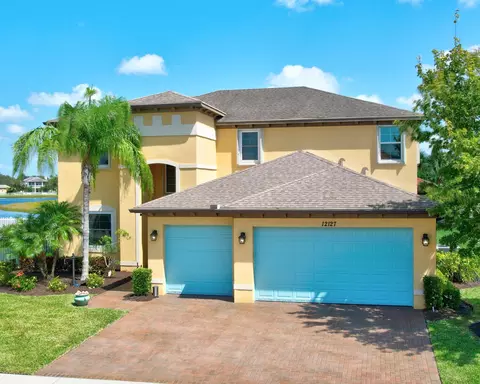 12127 SW Bennington Cir, Port Saint Lucie, FL 34987