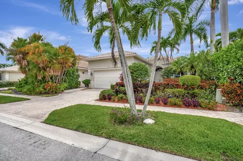 17 Island Dr, Boynton Beach, FL 33436