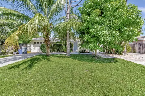 3641 Kitely Ave, Boynton Beach, FL 33436