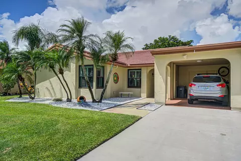 5895 Forest Grove Dr #1, Boynton Beach, FL 33437