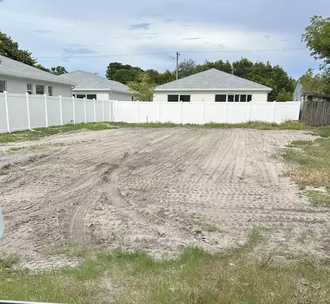 000 SW 4th St, Delray Beach, FL 33444