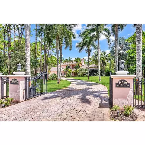 14589 Crazy Horse Ln, Palm Beach Gardens, FL 33418