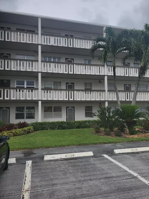 2008 Hythe A, Boca Raton, FL 33434