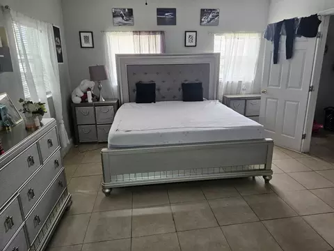 190 W 14th St, Riviera Beach, FL 33404