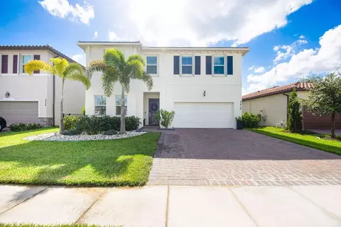 8418 NW Greenbank Cir, Port Saint Lucie, FL 34987