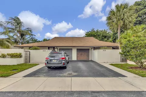 305 SW 28th Ave, Delray Beach, FL 33445