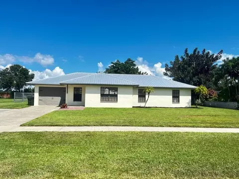 805 N Lopez St, Clewiston, FL 33440