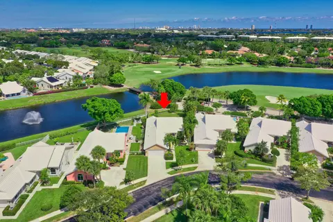 2326 Saratoga Bay Dr, West Palm Beach, FL 33409