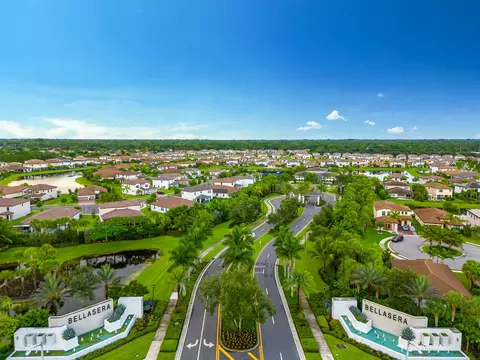 1311 Whitcombe Dr, Royal Palm Beach, FL 33411