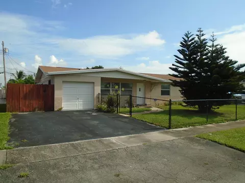 3321 Tyringham Dr, West Palm Beach, FL 33406