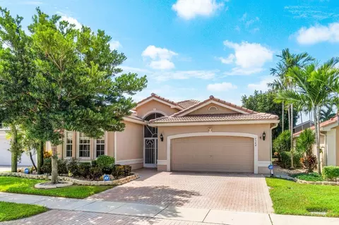 7548 San Pedro St, Boynton Beach, FL 33437