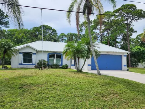 1840 SW Kimberly Ave, Port Saint Lucie, FL 34953