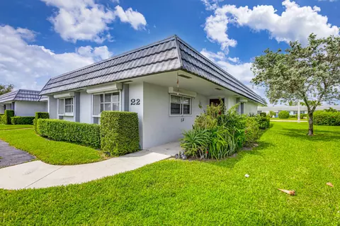 2886 Fernley Dr E #22, West Palm Beach, FL 33415
