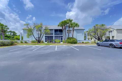 1616 SE Green Acres Cir #204, Port Saint Lucie, FL 34953
