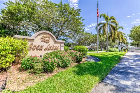8912 Belle Aire Ct, Boca Raton, FL 33433