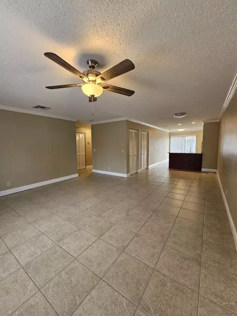 4691 Orleans Ct #C, West Palm Beach, FL 33415