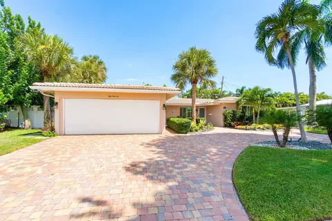 5910 NE 15th Ave, Fort Lauderdale, FL 33334
