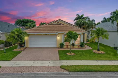 466 SW Talquin Ln, Port Saint Lucie, FL 34986