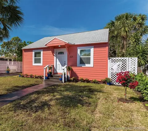 221 S C St #A, Lake Worth, FL 33460