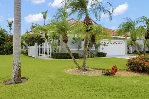 13878 Palm Grove Pl, Palm Beach Gardens, FL 33418