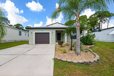 59 Las Casitas, Fort Pierce, FL 34951