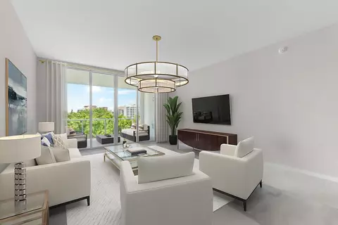 200 SE Mizner Blvd #516, Boca Raton, FL 33432
