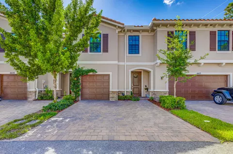 4411 Hemlock Dr, Riviera Beach, FL 33410