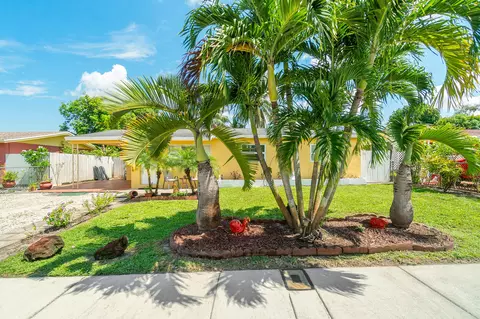 4631 SW 12th Ct, Fort Lauderdale, FL 33317