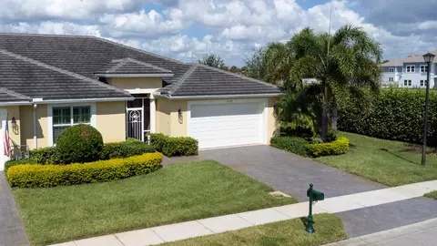6187 NW Denmore Ln, Port Saint Lucie, FL 34983