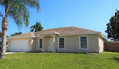 2628 SExport Ave, Port Saint Lucie, FL 34952