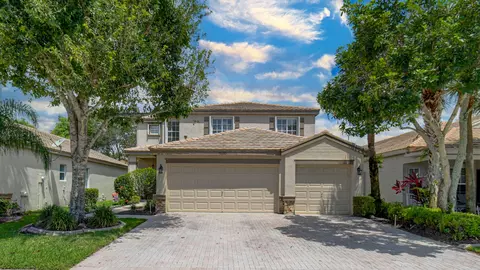 10393 White Pinto Ct, Lake Worth, FL 33449