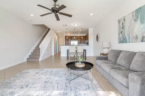 4750 Sundance Way, Davie, FL 33328