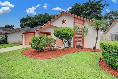 4681 Pine Grove Dr, Delray Beach, FL 33445