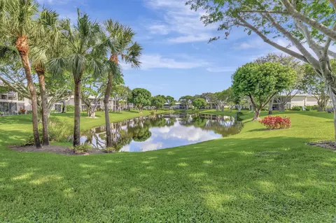 49 Stratford Ln #C, Boynton Beach, FL 33436