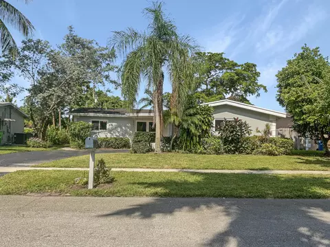 2501 NW 87th Ln, Sunrise, FL 33322