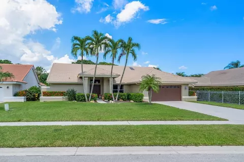5954 Wedgewood Village Cir, Lake Worth, FL 33463