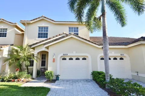 9209 Wentworth Ln, Port Saint Lucie, FL 34986