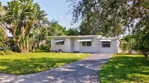5606 Mckinley St, Hollywood, FL 33021