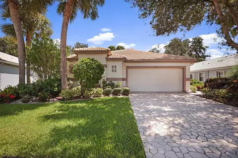 5616 Swaying Palm Ln, Boynton Beach, FL 33437