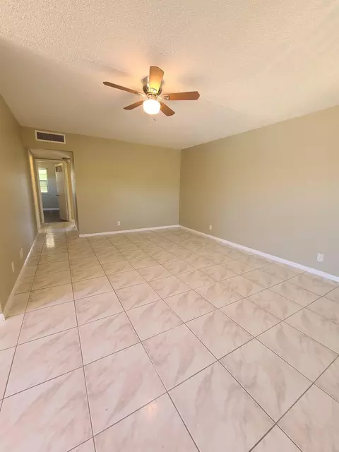 280 Norwich L, West Palm Beach, FL 33417