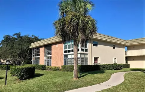 12 Vista Gardens Trl #106, Vero Beach, FL 32962