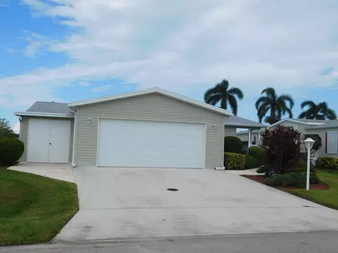 8044 Long Dr, Port Saint Lucie, FL 34952