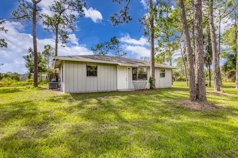 5528 Avocado Blvd, West Palm Beach, FL 33411