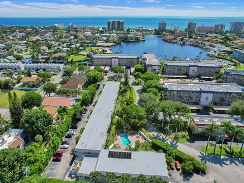 207 Tropic Isle Dr # 209, Delray Beach, FL 33483