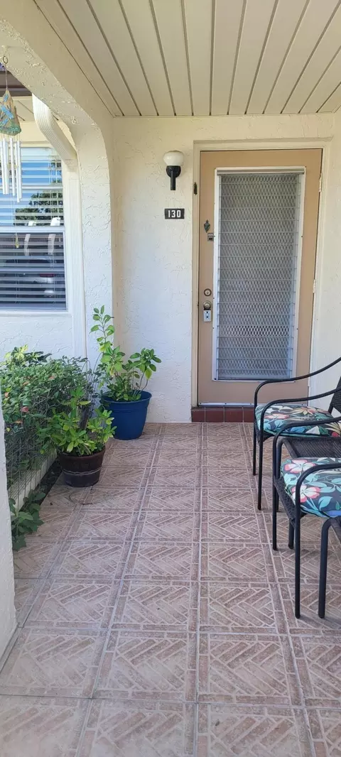 130 Lake Rebecca Drive #H 130, West Palm Beach, FL 33411